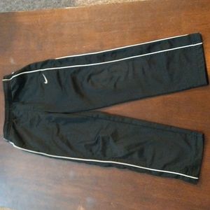 Boys Nike pants 7